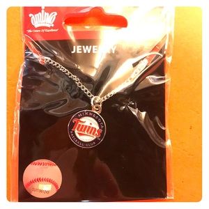 Twins pendant necklace